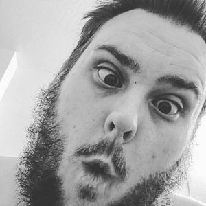 Meet your Posher, Christopher